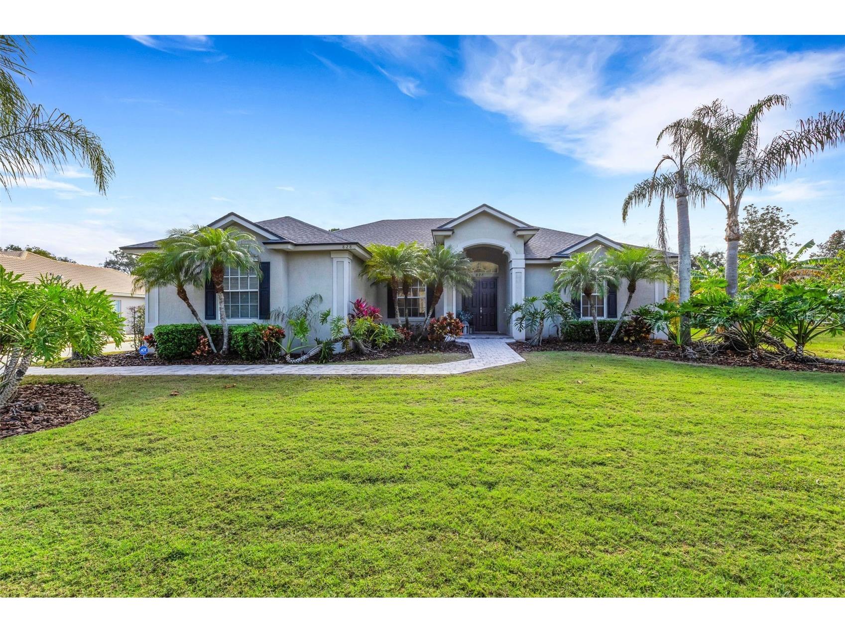 828 Whitestone Court Lakeland FL 33803 L4958108 image1