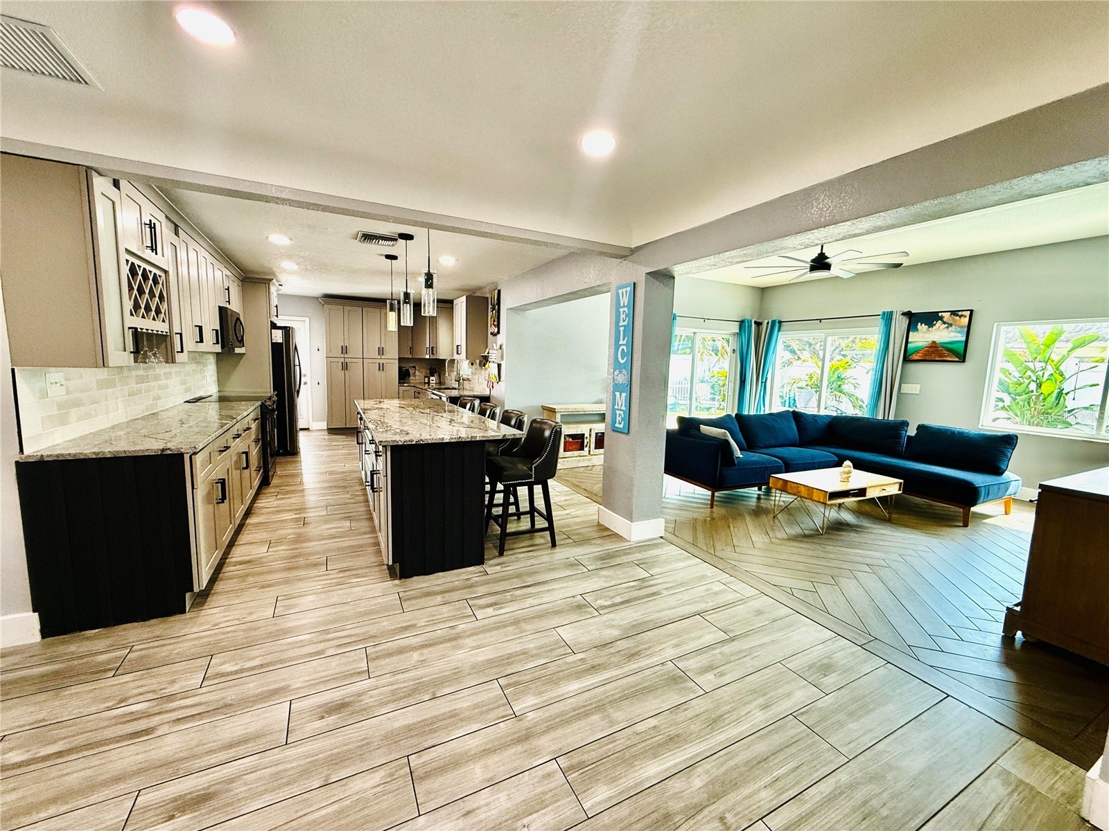 8280 32nd Avenue N Saint Petersburg FL 33710 O6385955 image6