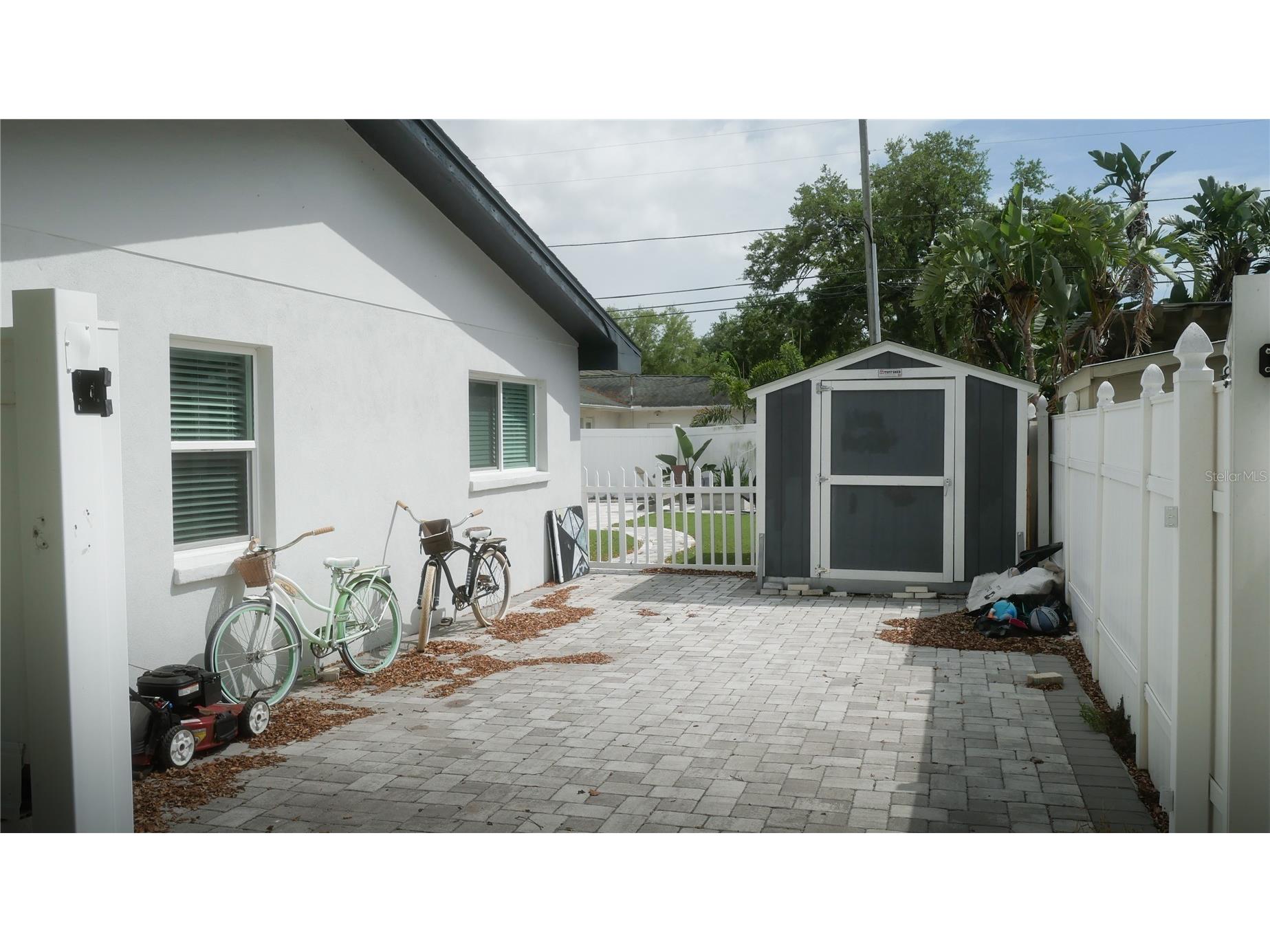 8280 32nd Avenue N Saint Petersburg FL 33710 TB8527852 image43