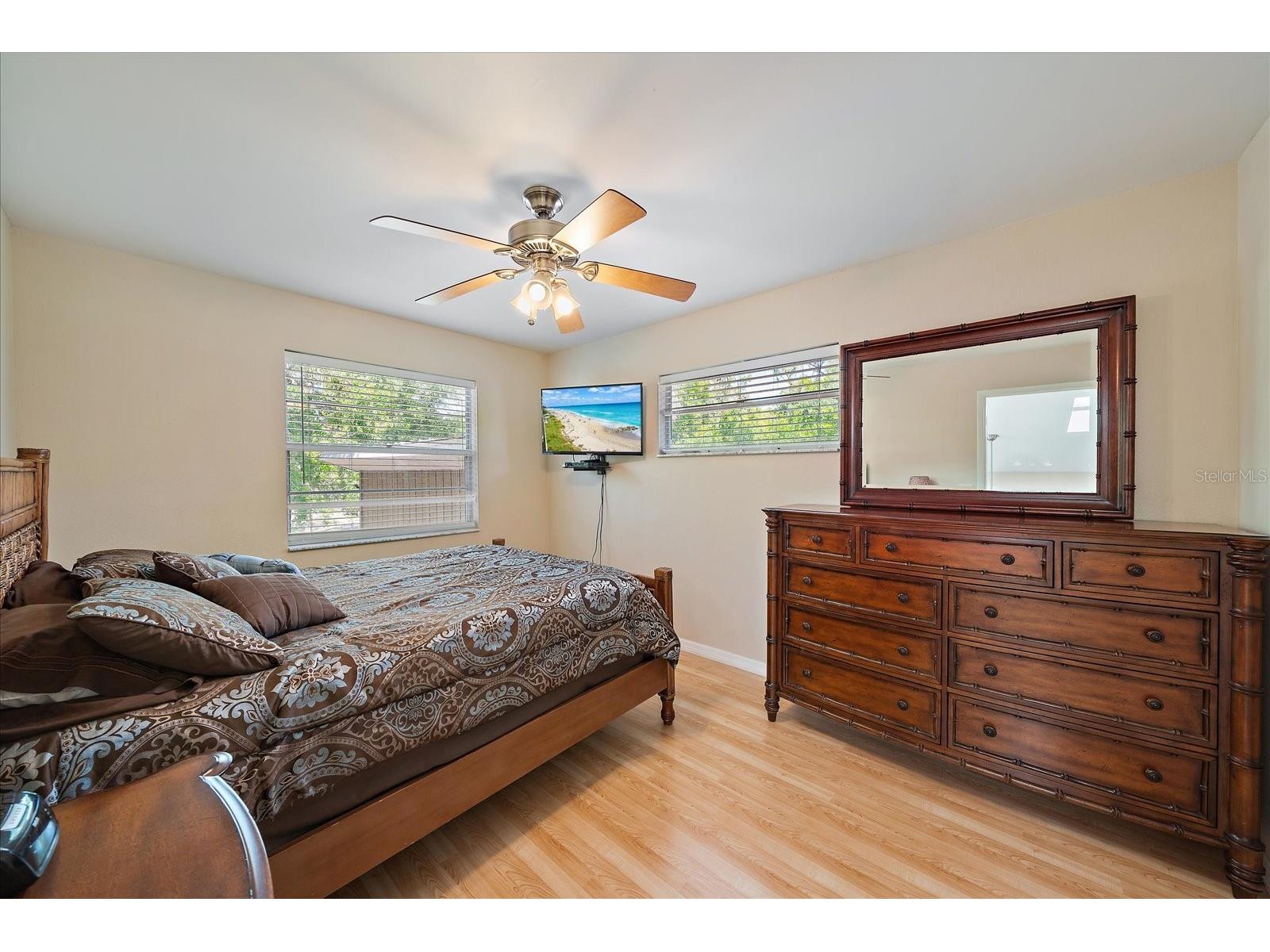 8280 Ibis Street Sarasota FL 34241 A4647903 image86