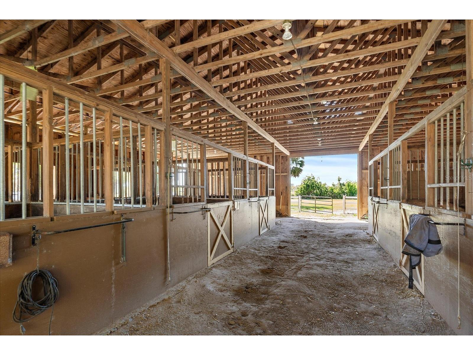 8280 Ibis Street Sarasota FL 34241 A4647903 image91