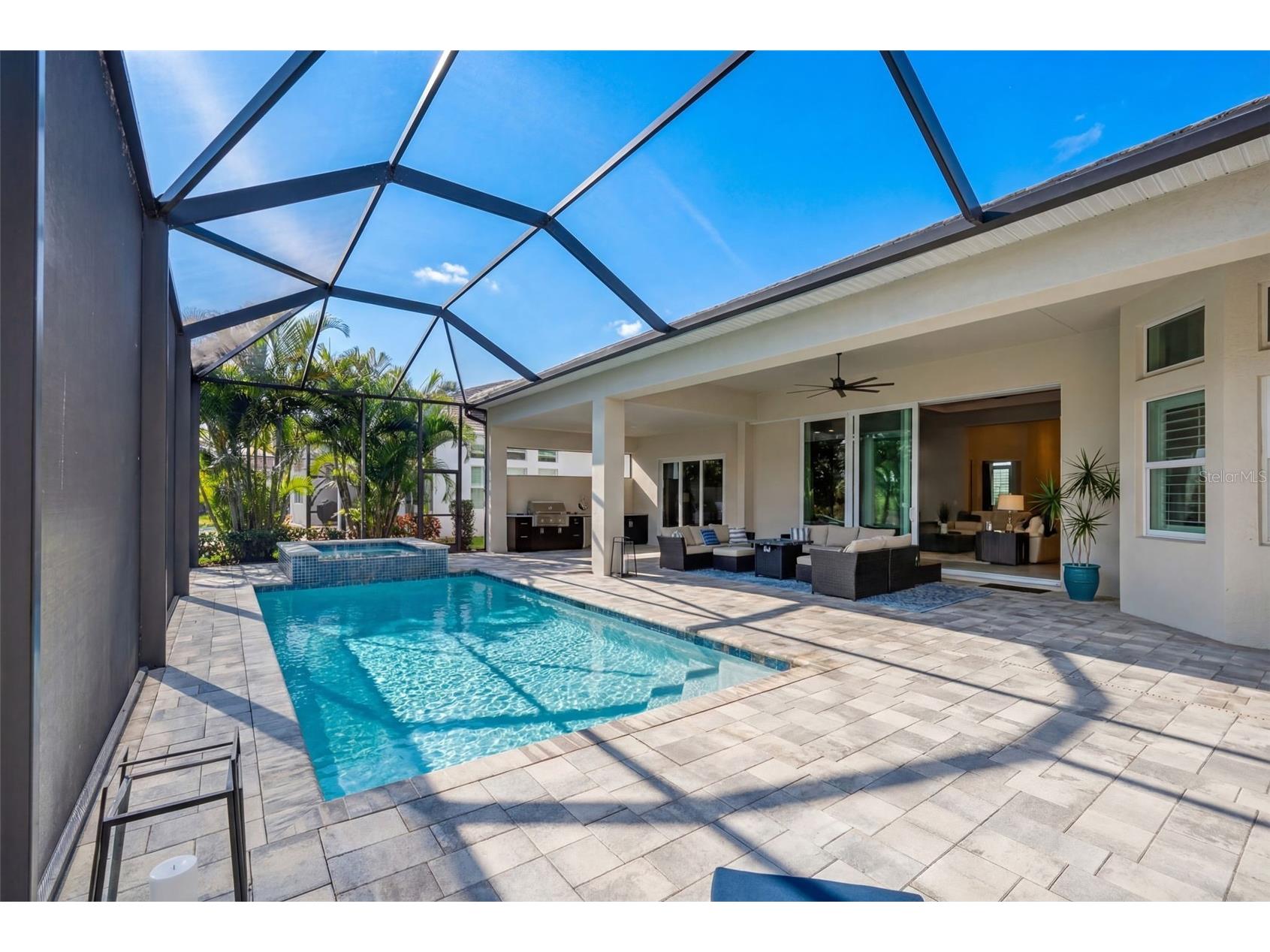8280 Redonda Loop Lakewood Ranch FL 34202 A4676403 image56