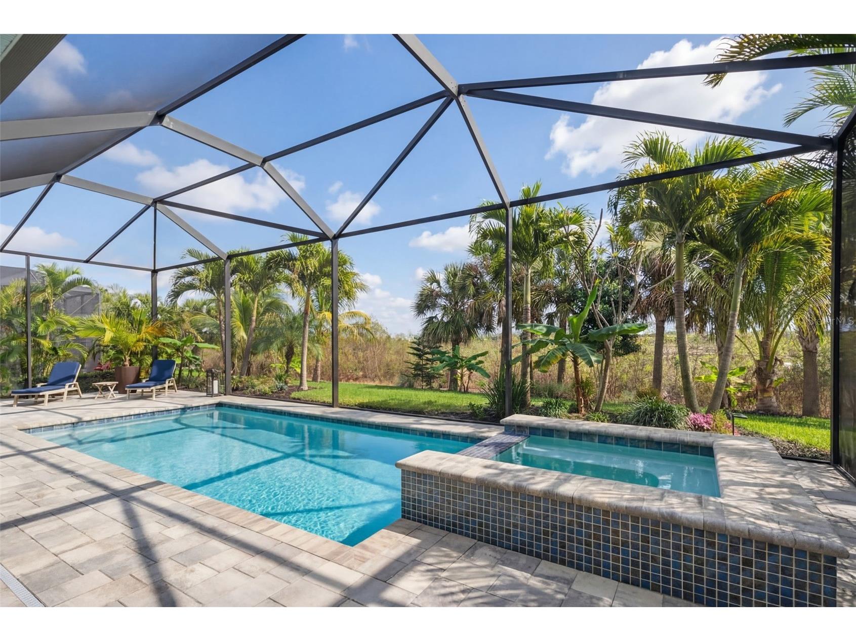 8280 Redonda Loop Lakewood Ranch FL 34202 A4676403 image57