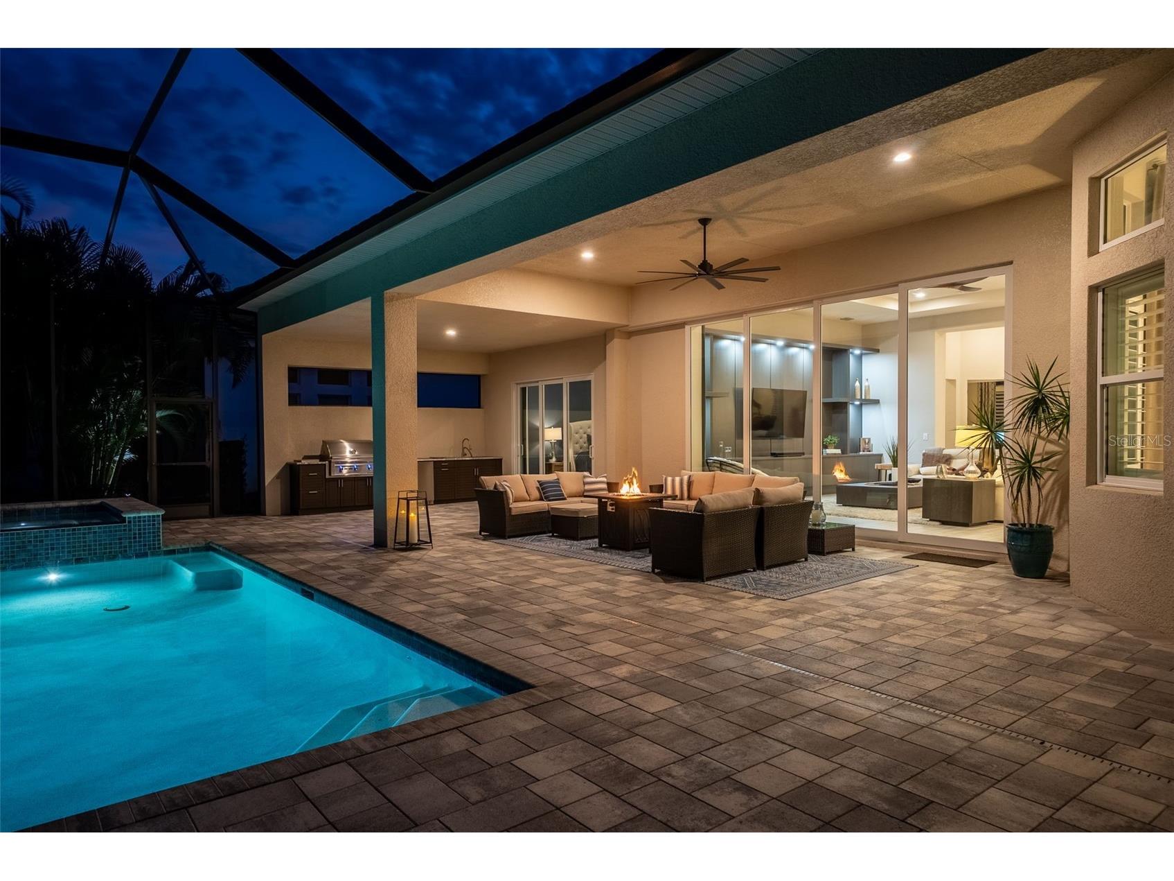 8280 Redonda Loop Lakewood Ranch FL 34202 A4676403 image61