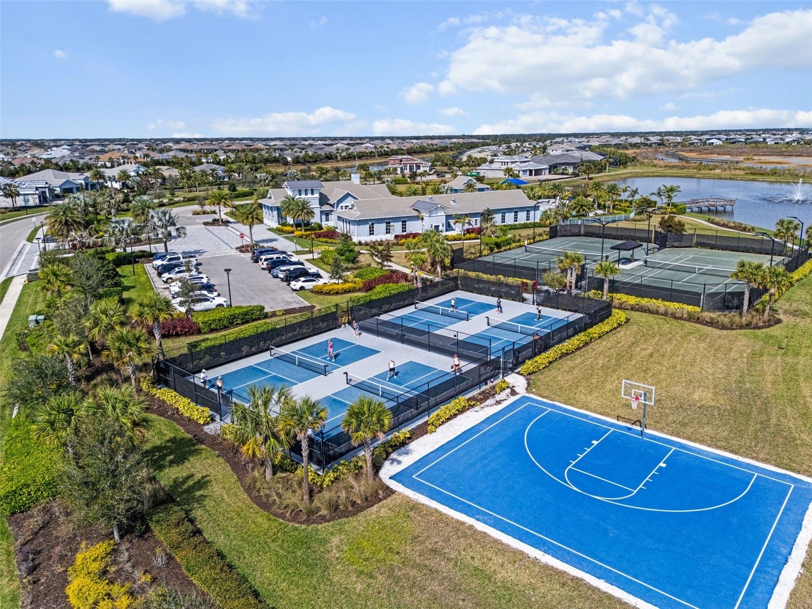 8280 Redonda Loop Lakewood Ranch FL 34202 A4676403 image86