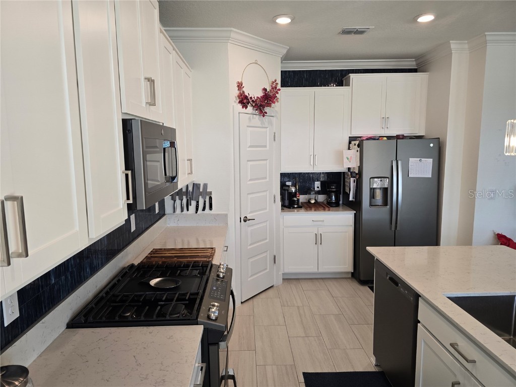 8280 Rolling Tides Drive New Port Richey FL 34655 TB8458230 image14