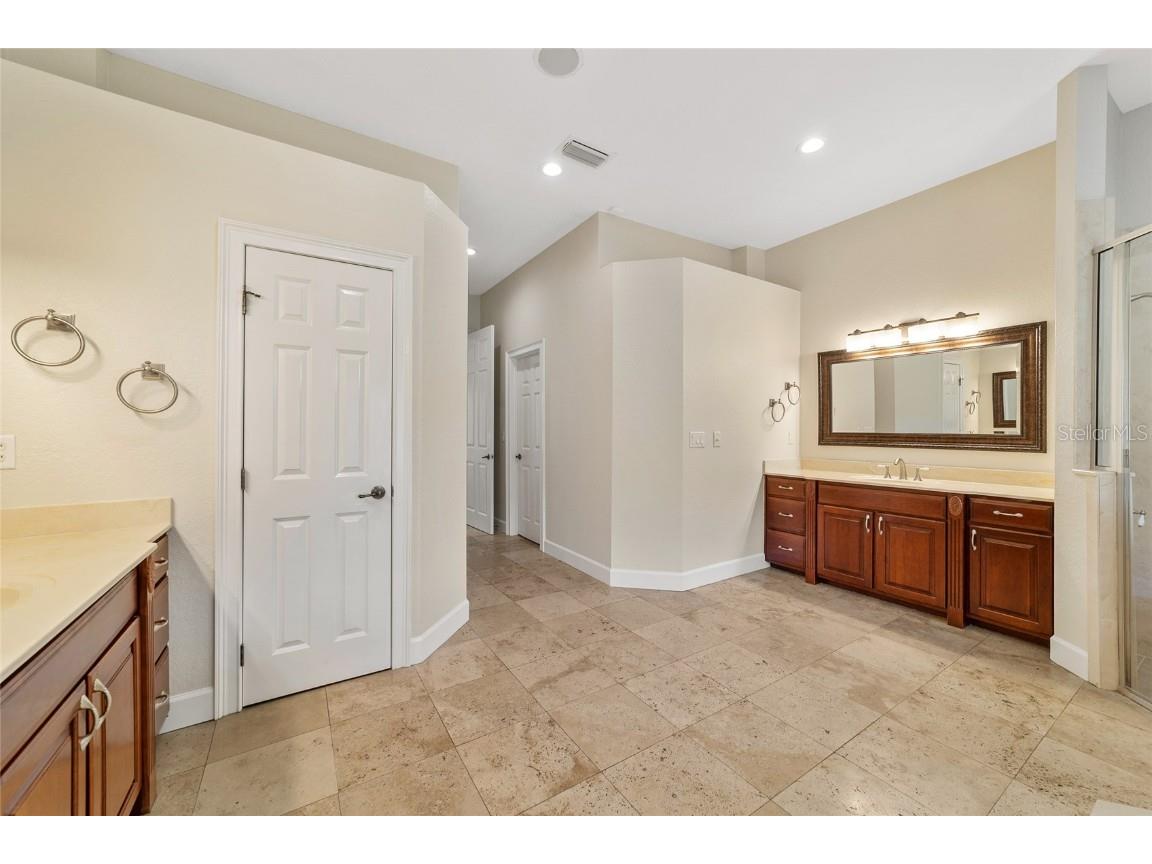 8280 SE 15th Court Ocala FL 34480 OM687331 image21