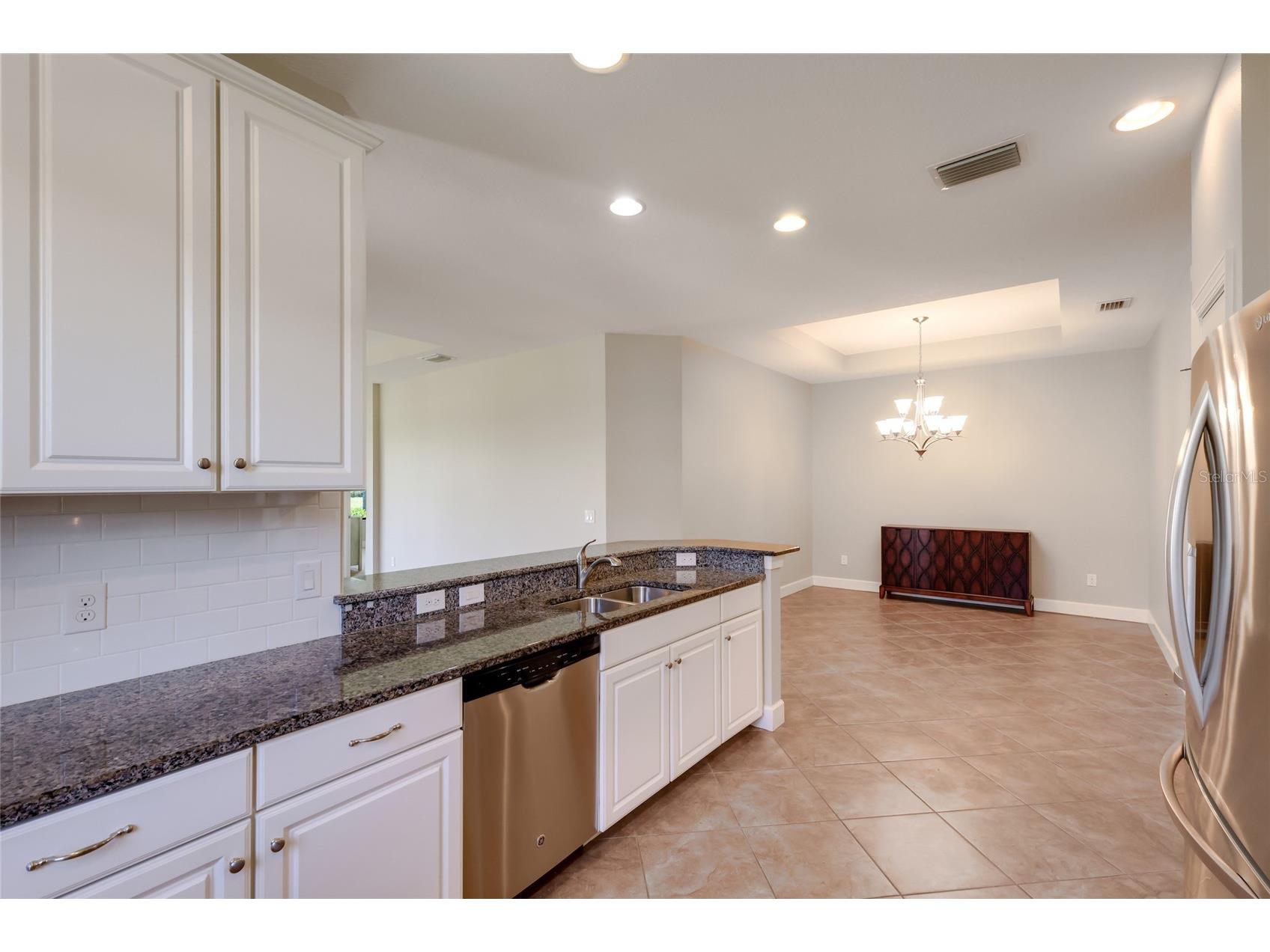 8280 Varenna Drive Sarasota FL 34231 A4690407 image14