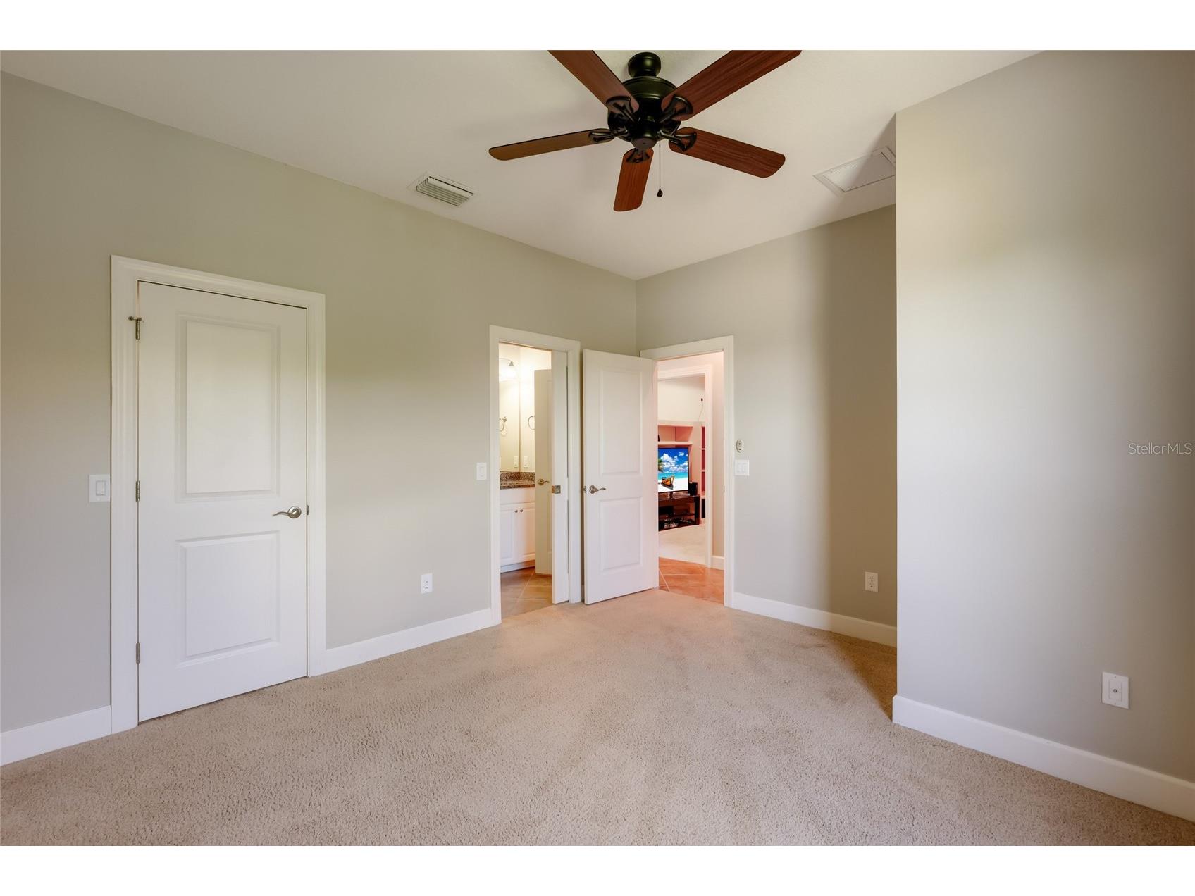 8280 Varenna Drive Sarasota FL 34231 A4690407 image23