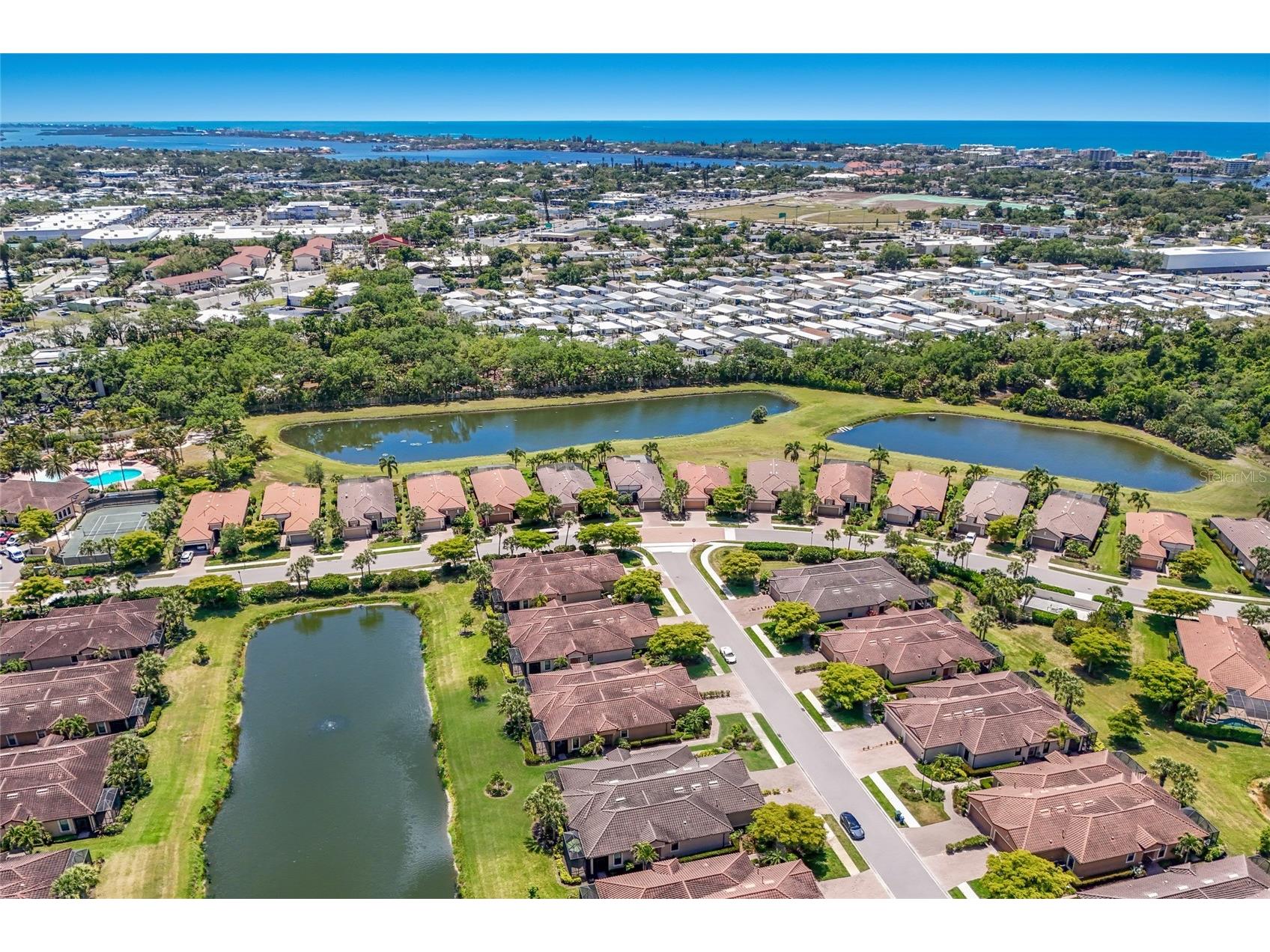 8280 Varenna Drive Sarasota FL 34231 A4690407 image33