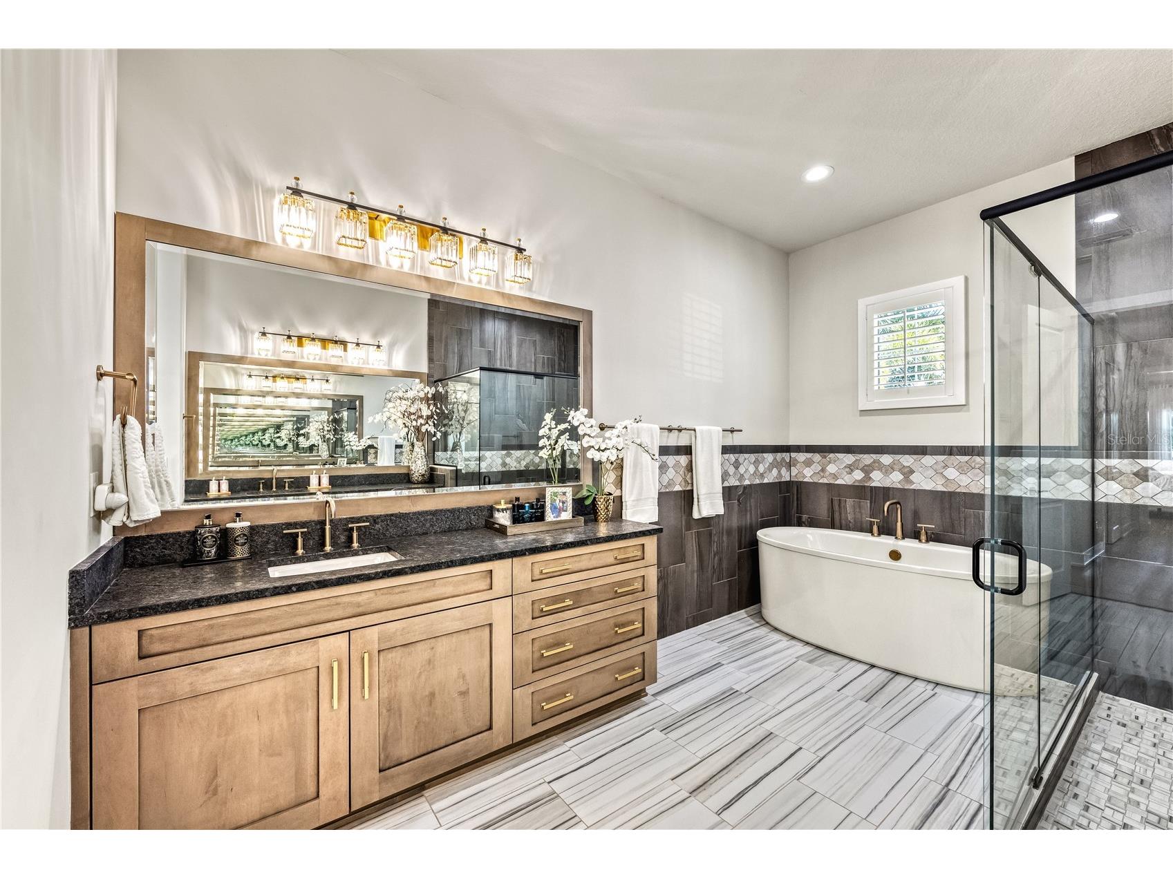 8281 Redonda Loop Bradenton FL 34202 A4681292 image25