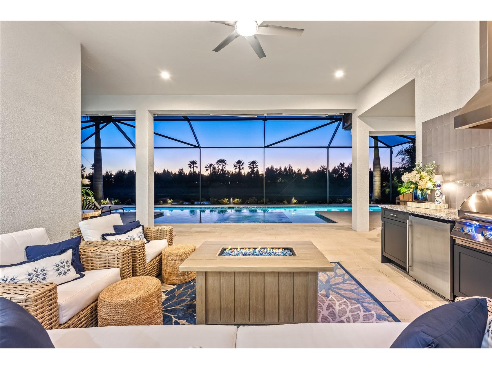 8281 Redonda Loop Bradenton FL 34202 A4681292 image59