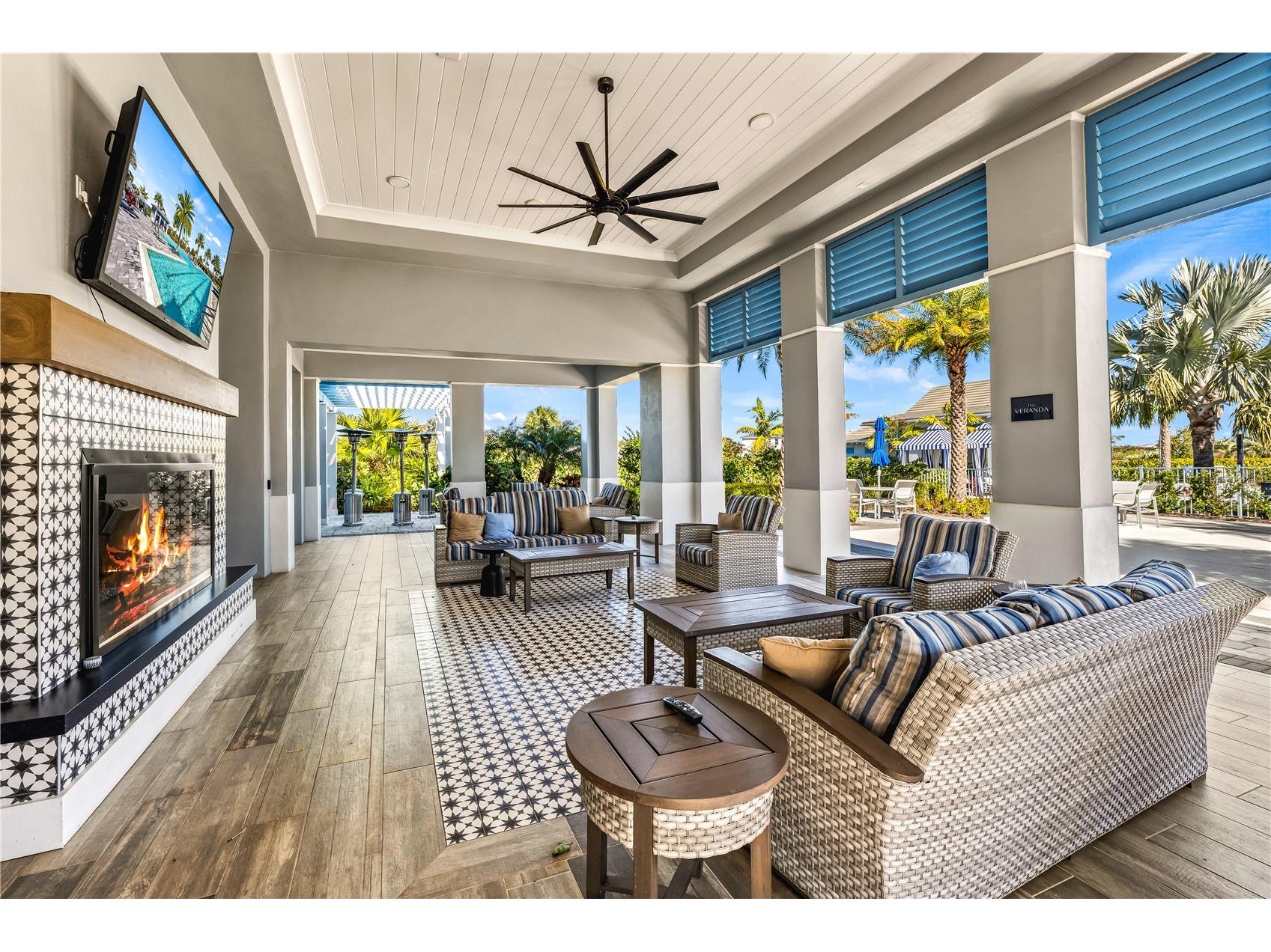 8281 Redonda Loop Bradenton FL 34202 A4681292 image70