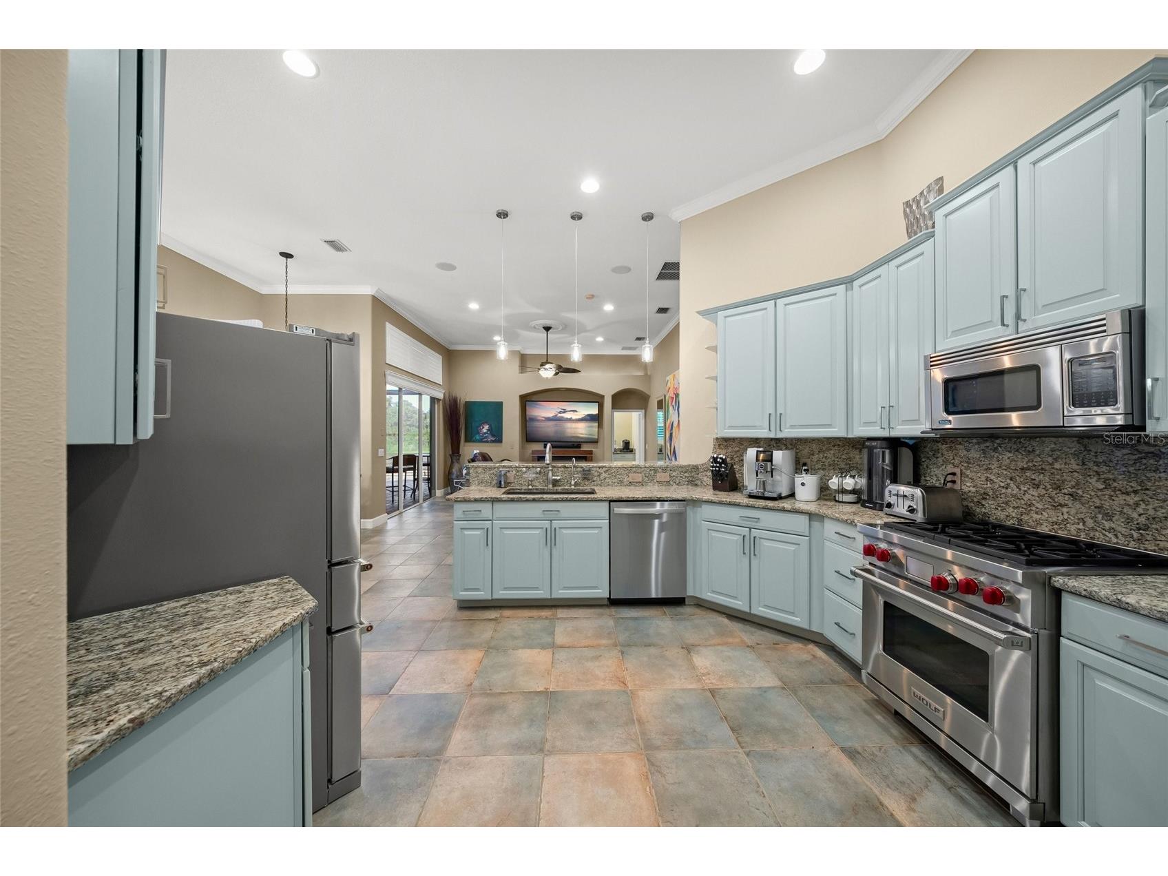 8282 Barton Farms Boulevard Sarasota FL 34240 A4689205 image18