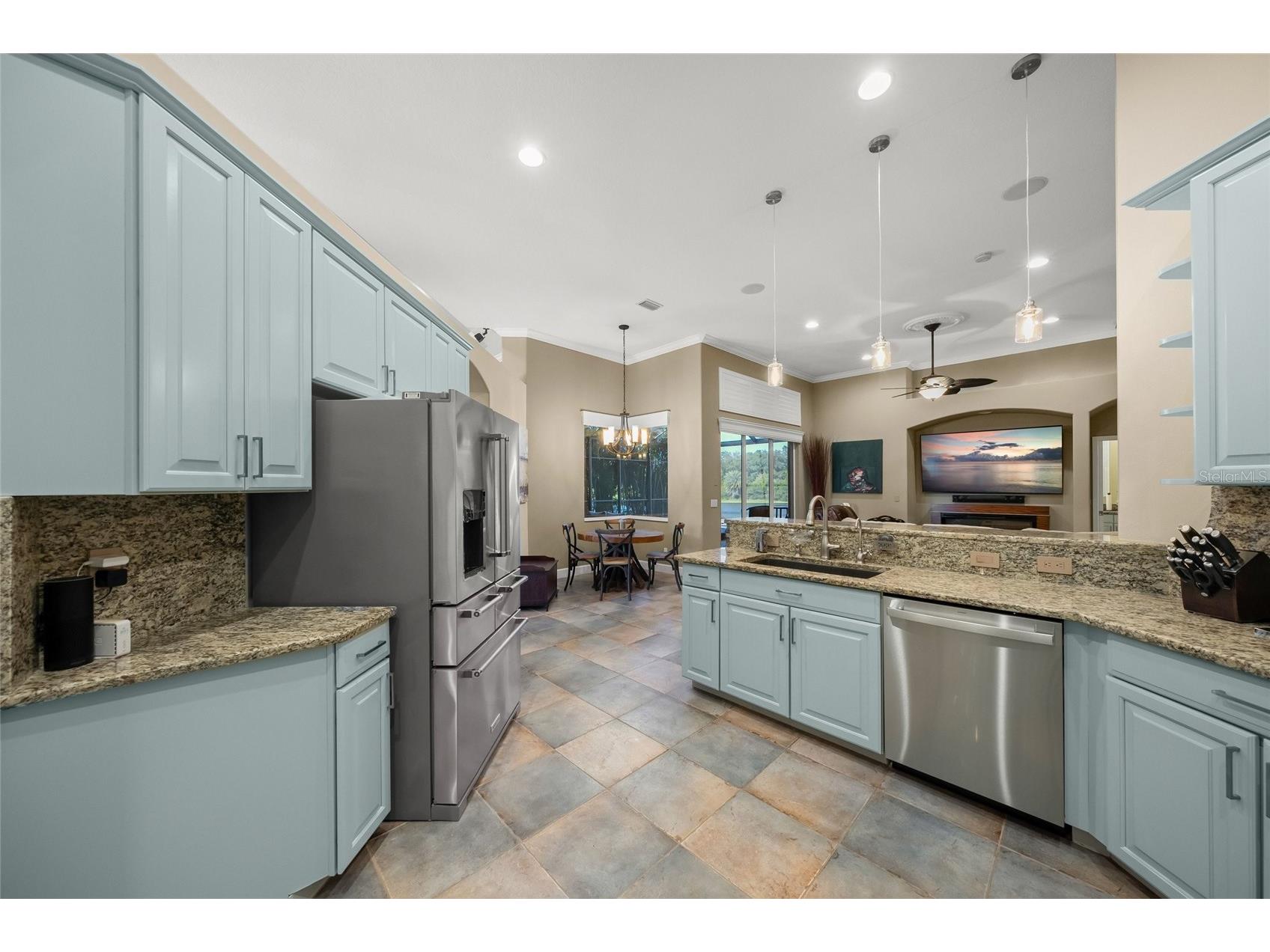 8282 Barton Farms Boulevard Sarasota FL 34240 A4689205 image20