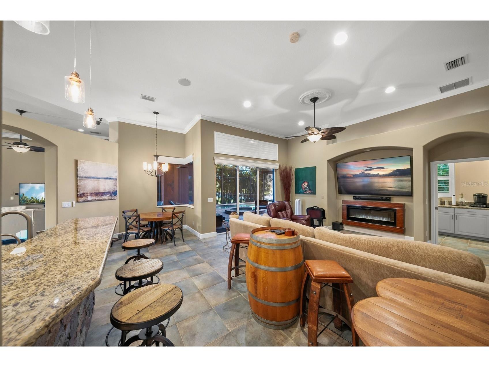 8282 Barton Farms Boulevard Sarasota FL 34240 A4689205 image21