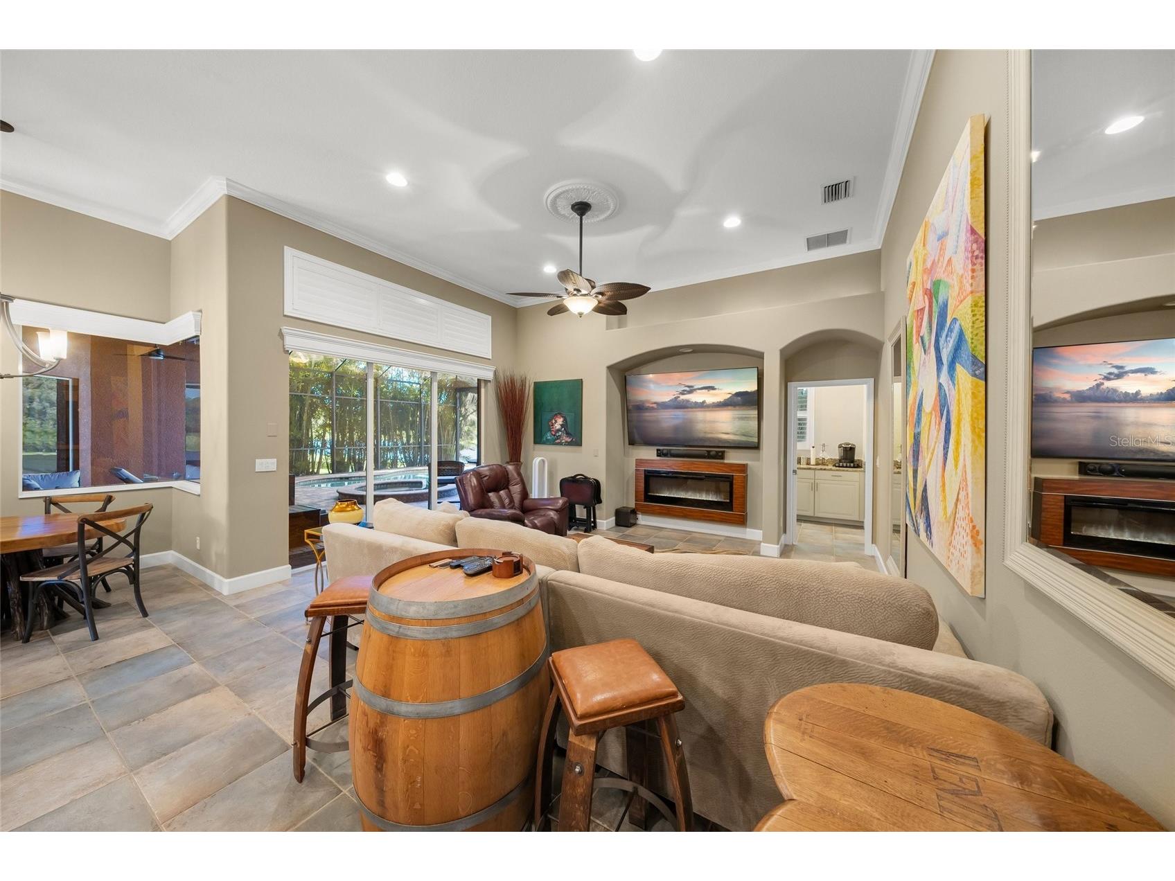 8282 Barton Farms Boulevard Sarasota FL 34240 A4689205 image24
