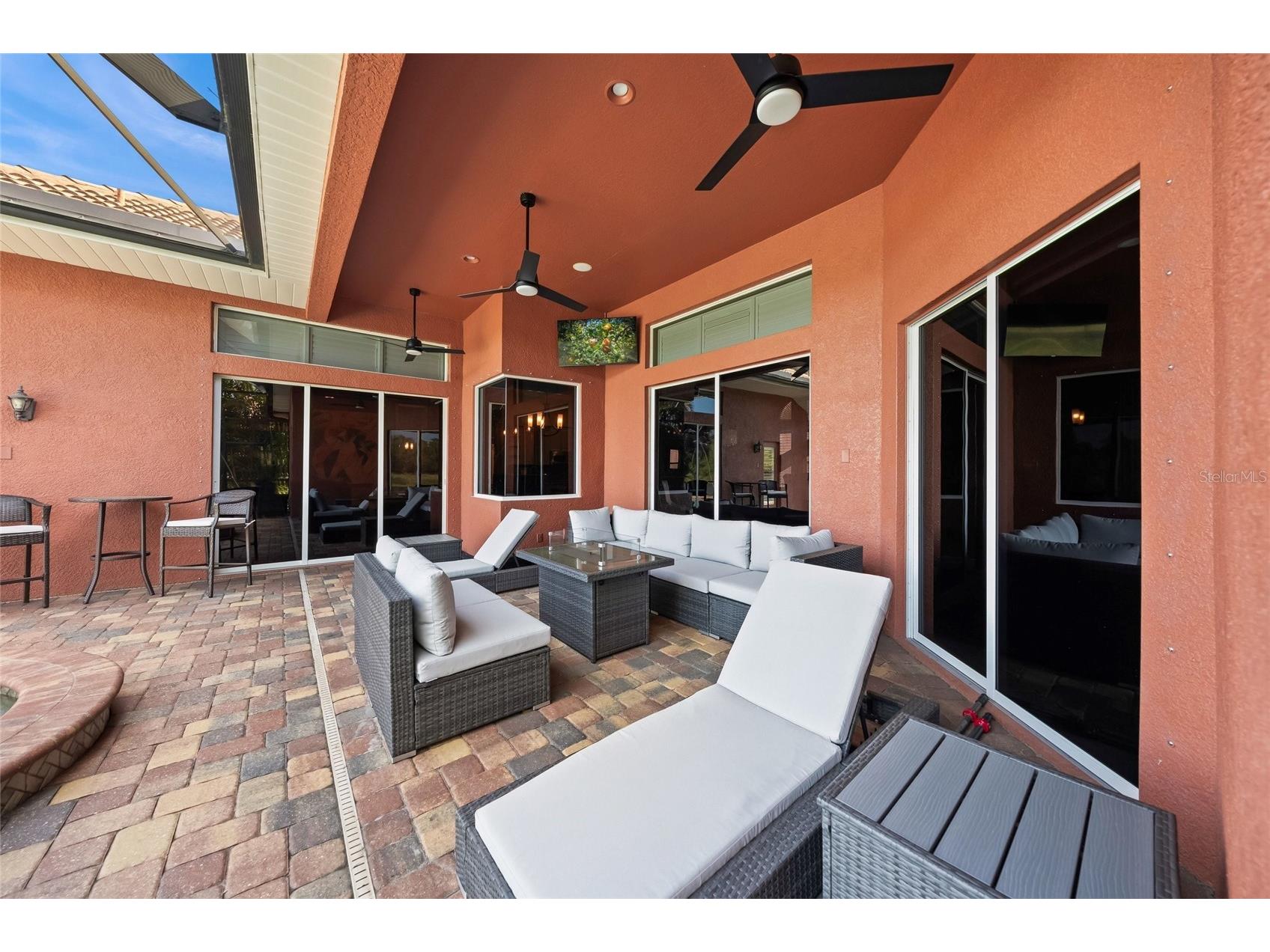 8282 Barton Farms Boulevard Sarasota FL 34240 A4689205 image27