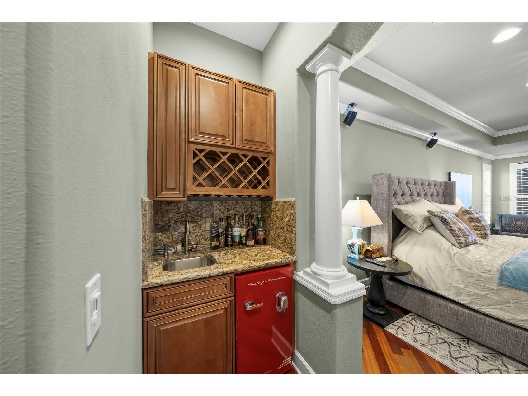 8282 Barton Farms Boulevard Sarasota FL 34240 A4689205 image34