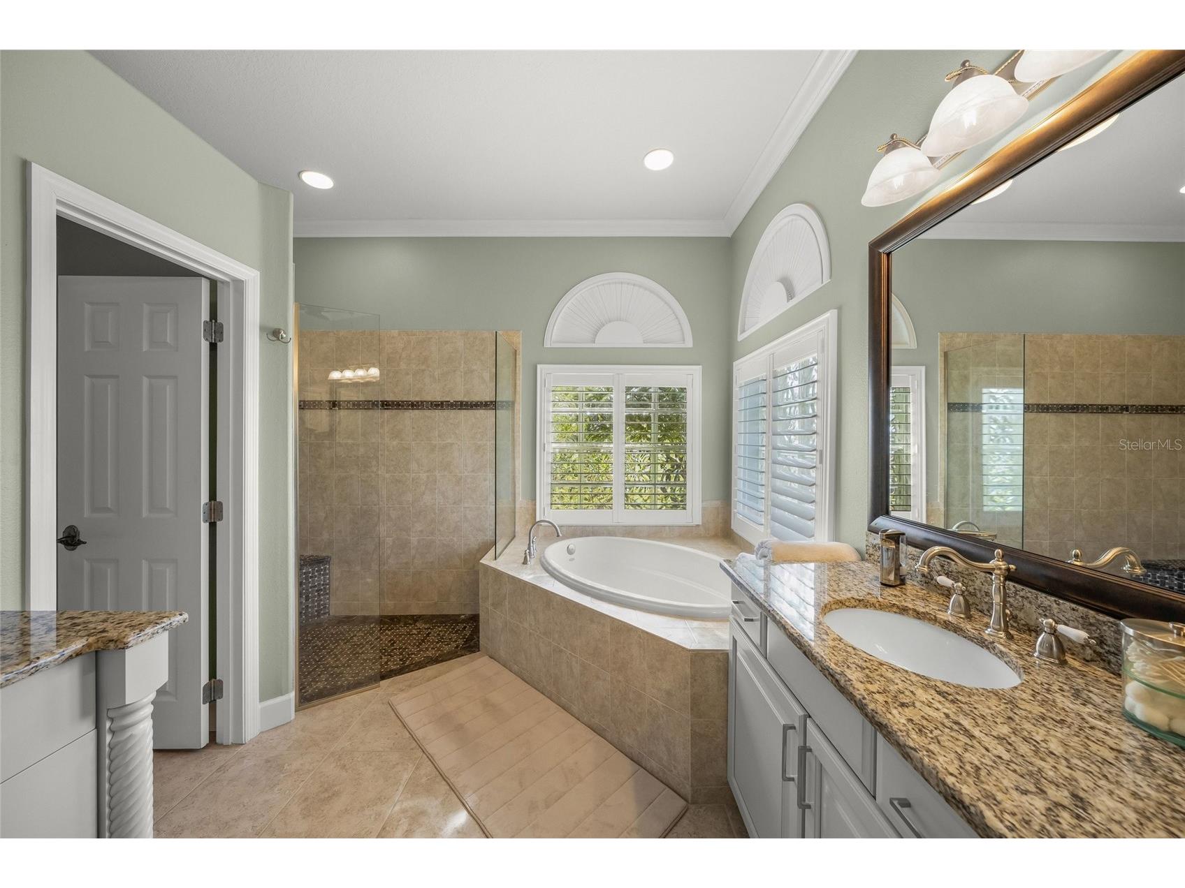 8282 Barton Farms Boulevard Sarasota FL 34240 A4689205 image41