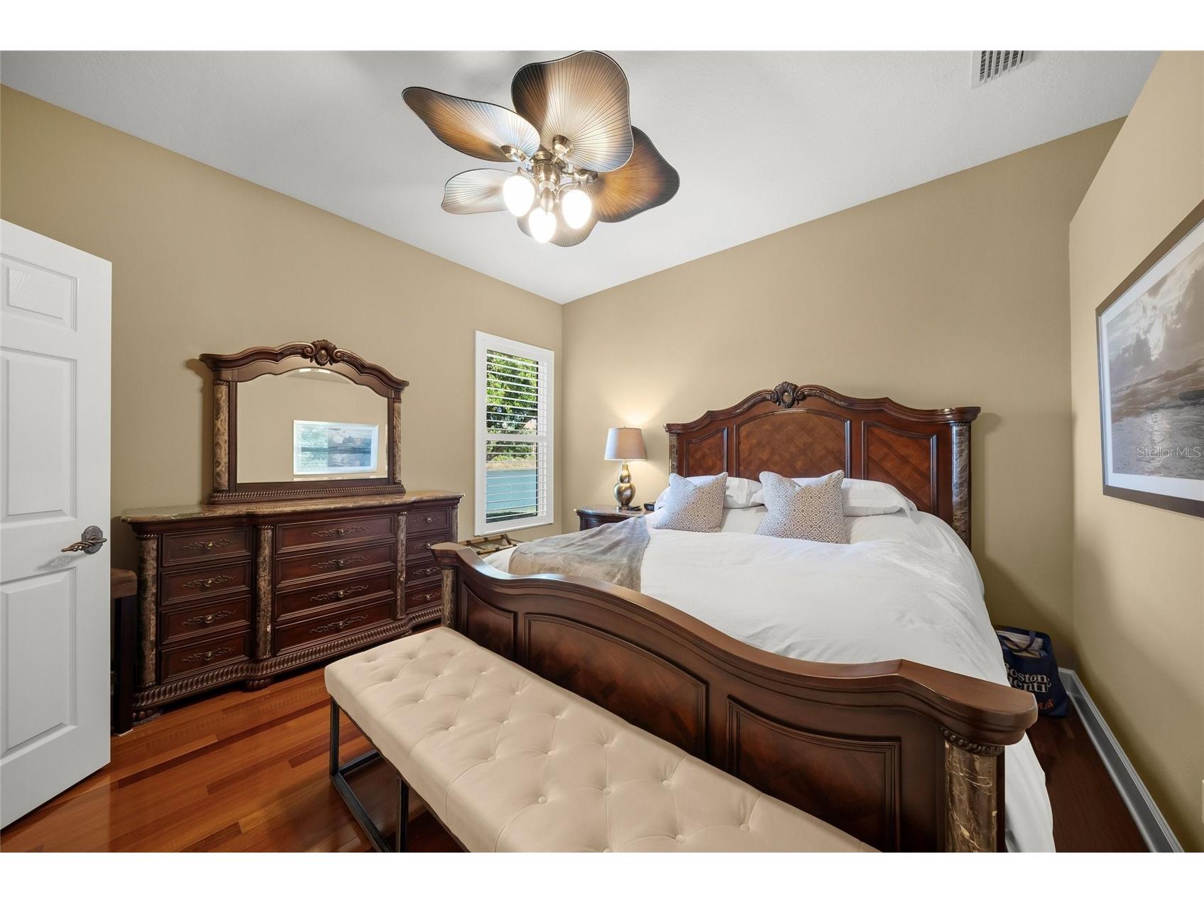 8282 Barton Farms Boulevard Sarasota FL 34240 A4689205 image46