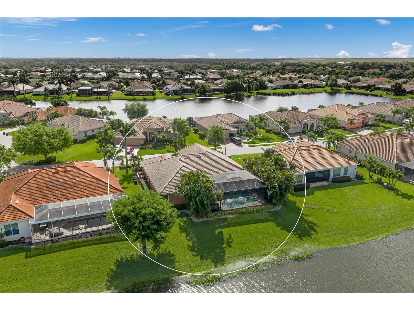 8282 Barton Farms Boulevard Sarasota FL 34240 A4689205 image56