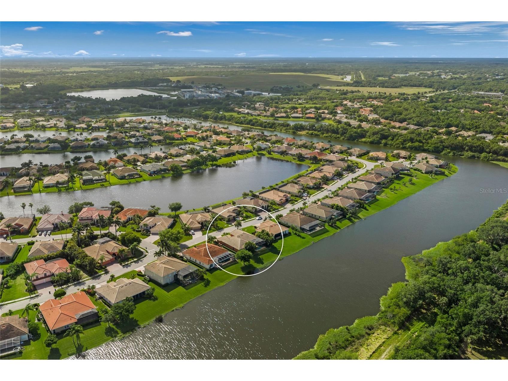 8282 Barton Farms Boulevard Sarasota FL 34240 A4689205 image58