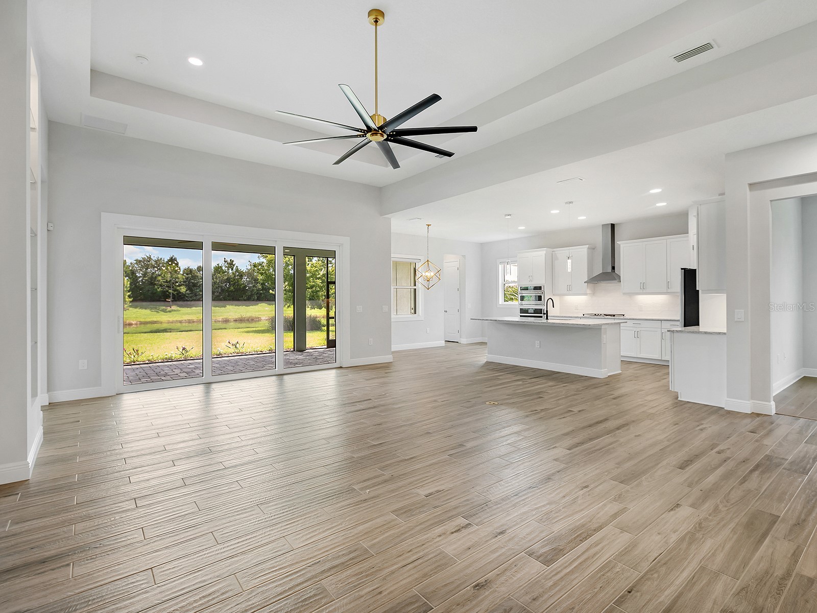 8282 Grande Shores Drive Sarasota FL 34240 A4697772 image11