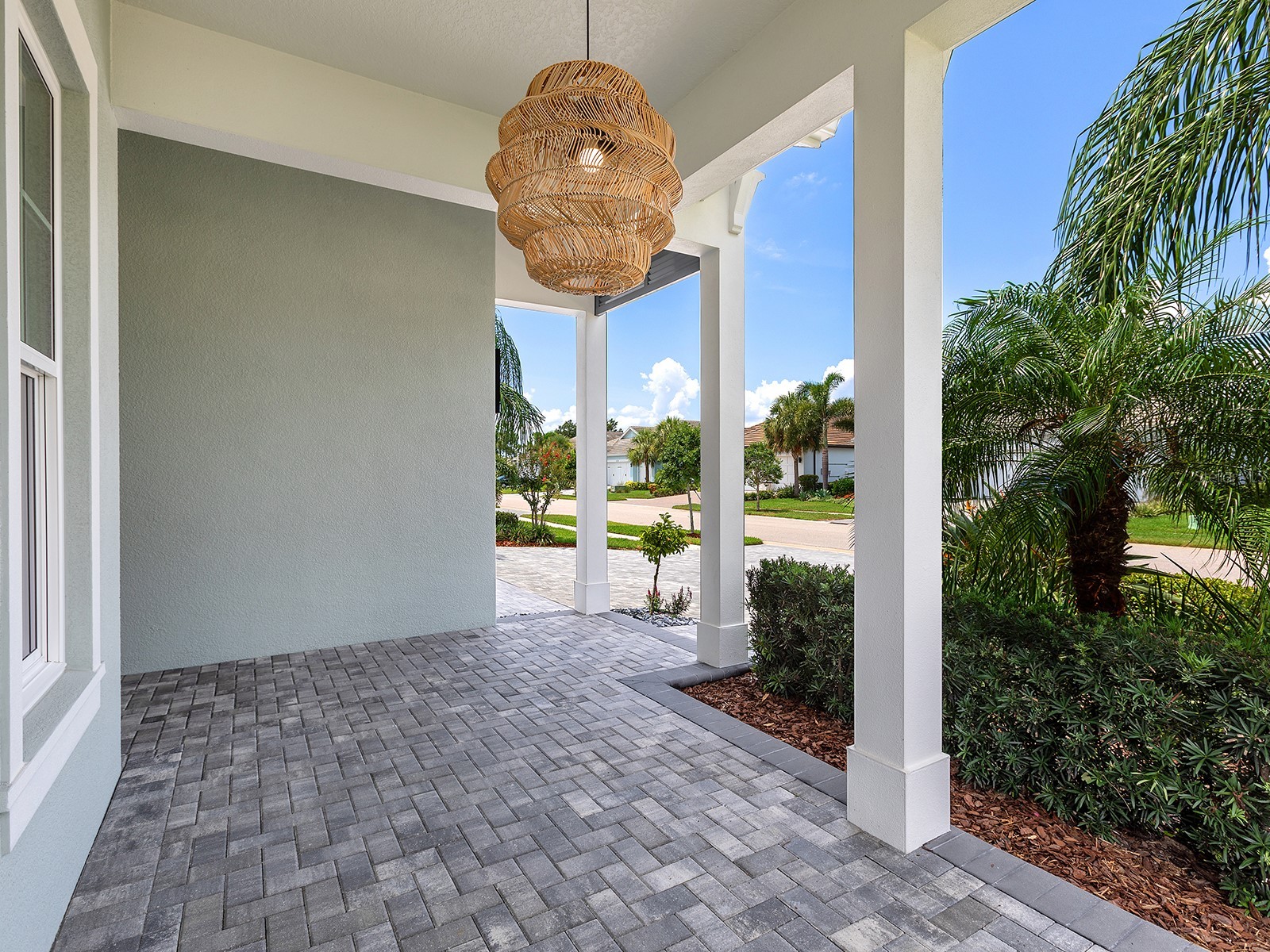 8282 Grande Shores Drive Sarasota FL 34240 A4697772 image4