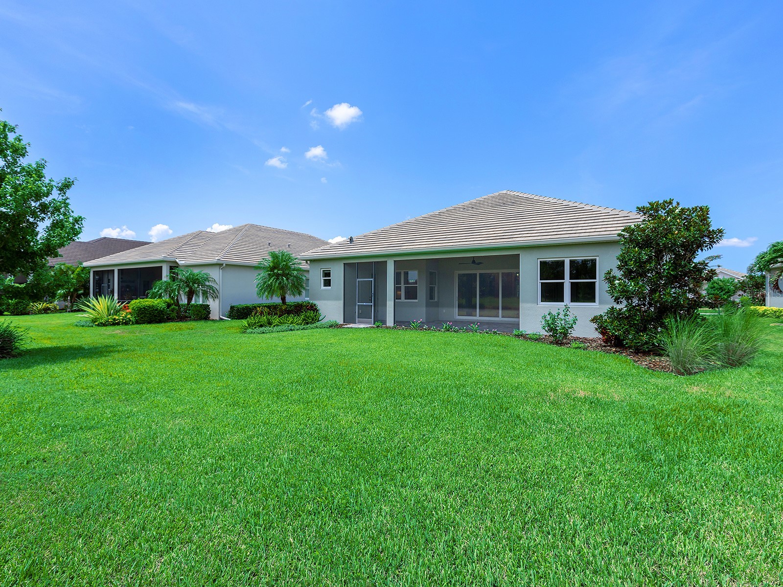 8282 Grande Shores Drive Sarasota FL 34240 A4697772 image52