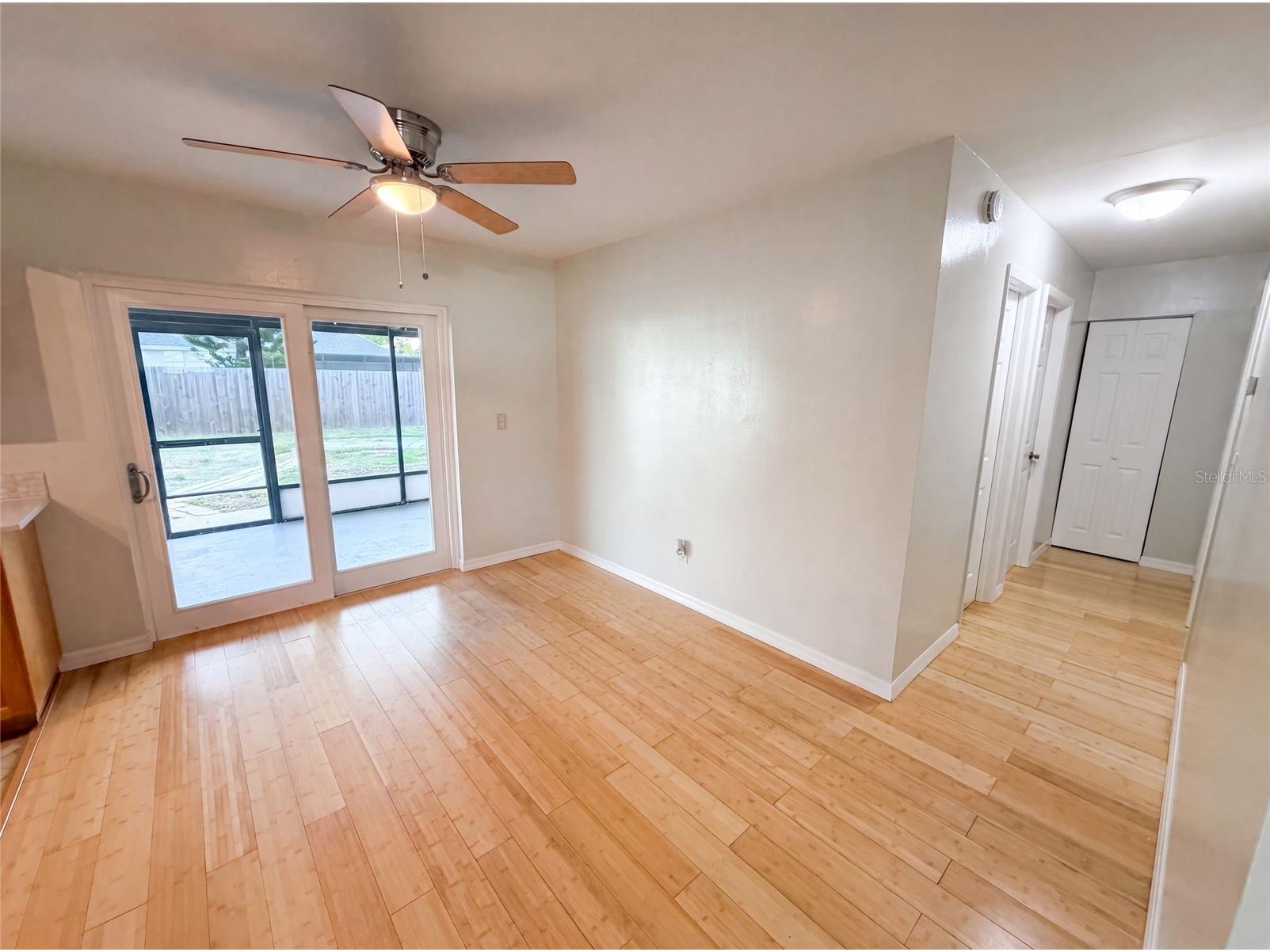 8283 86th Avenue Seminole FL 33777 O6424070 image8
