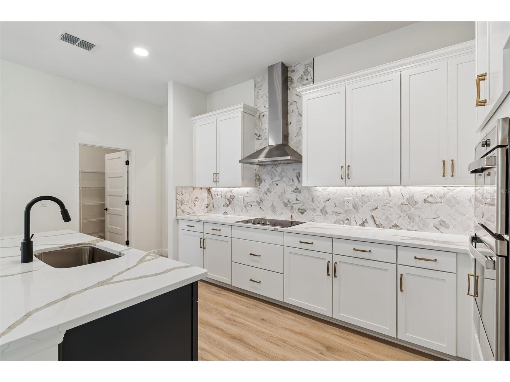 8283 Nittany Road Weeki Wachee FL 34613 W7882342 image19