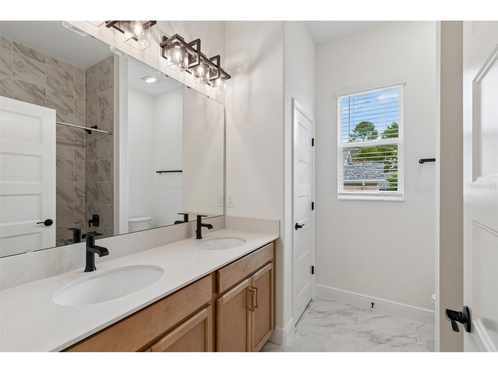 8283 Nittany Road Weeki Wachee FL 34613 W7882342 image24