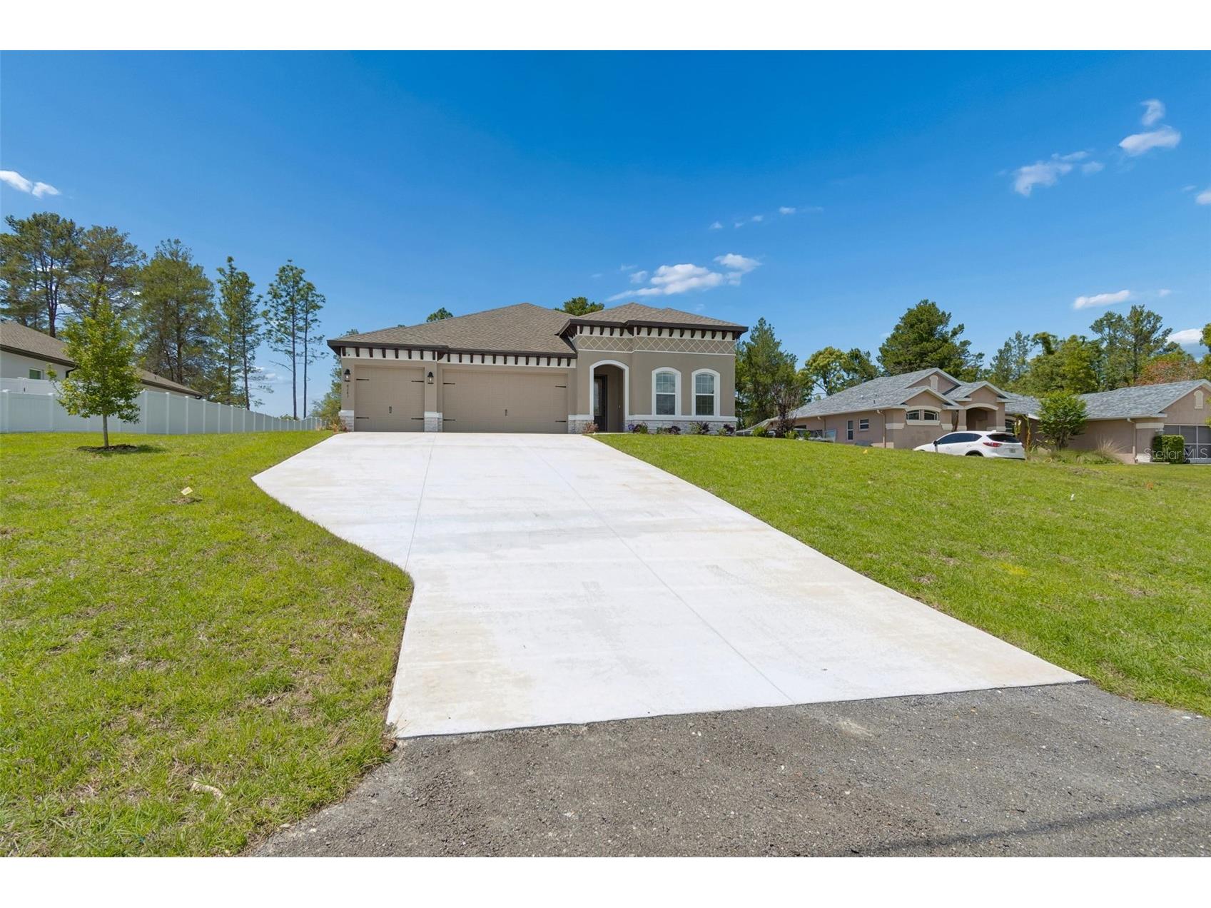8283 Nittany Road Weeki Wachee FL 34613 W7882342 image3