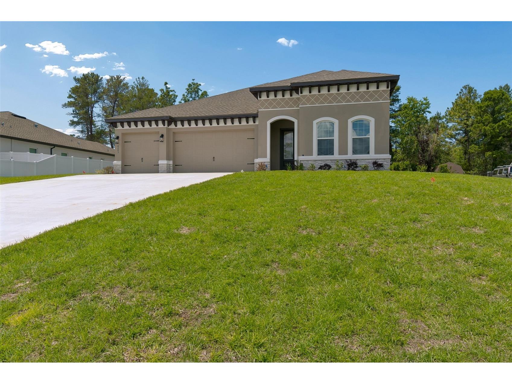 8283 Nittany Road Weeki Wachee FL 34613 W7882342 image4