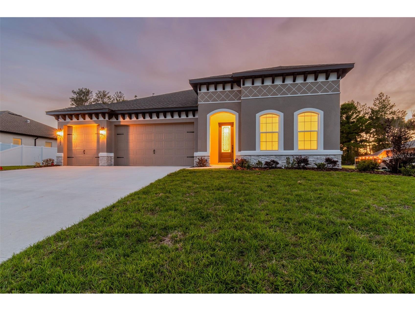 8283 Nittany Road Weeki Wachee FL 34613 W7882342 image9