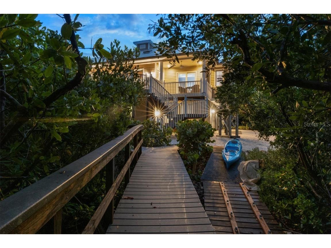 8285 Manasota Key Road Englewood FL 34223 - LEMON BAY D6143418 image14