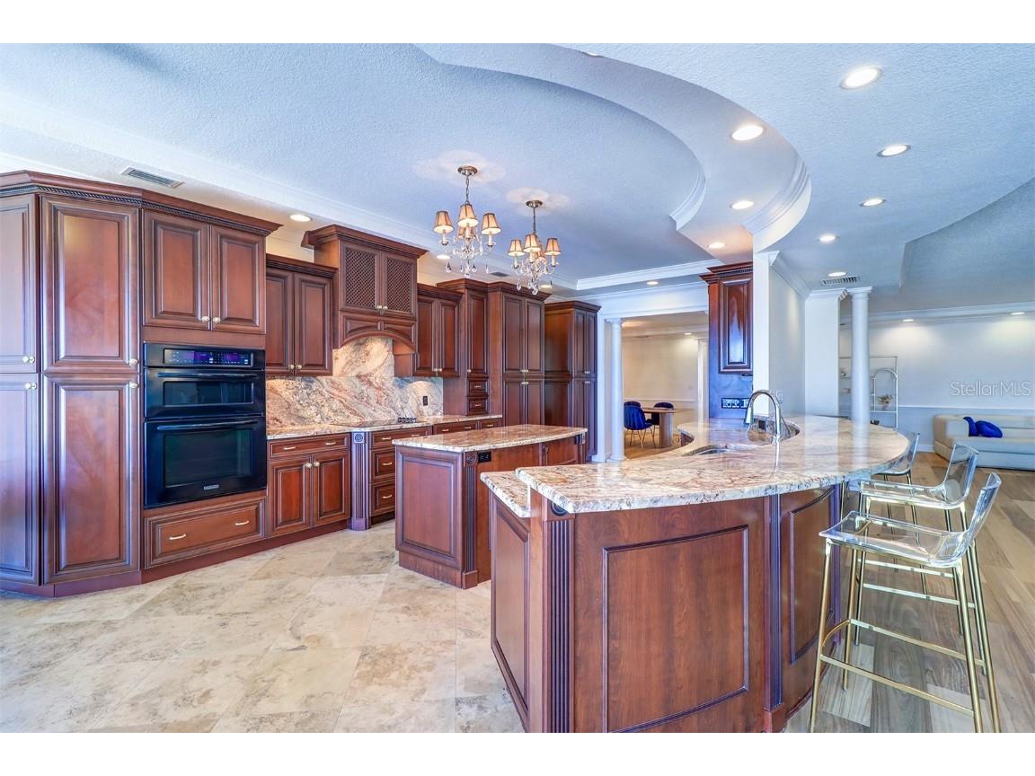 8286 30th Avenue N Saint Petersburg FL 33710 TB8405645 image19