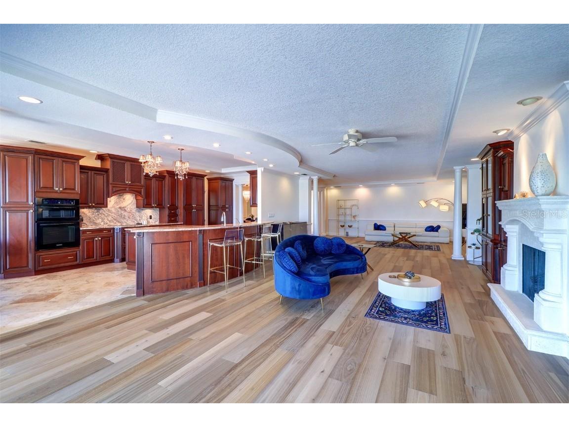 8286 30th Avenue N Saint Petersburg FL 33710 TB8405645 image20