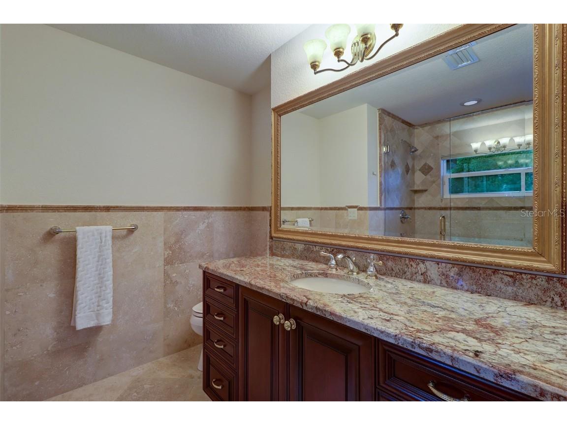 8286 30th Avenue N Saint Petersburg FL 33710 TB8405645 image27