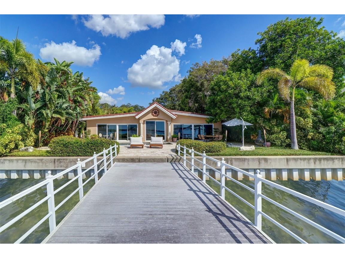 8286 30th Avenue N Saint Petersburg FL 33710 TB8405645 image3