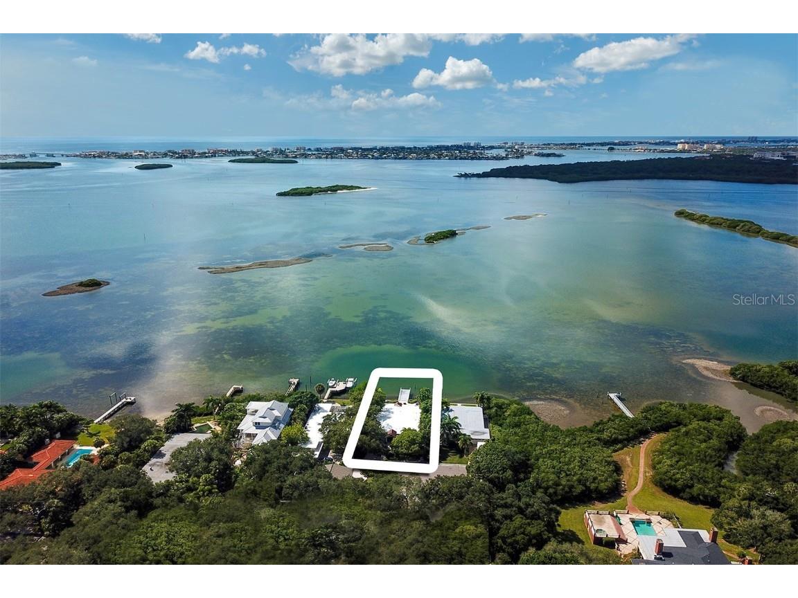 8286 30th Avenue N Saint Petersburg FL 33710 TB8405645 image34