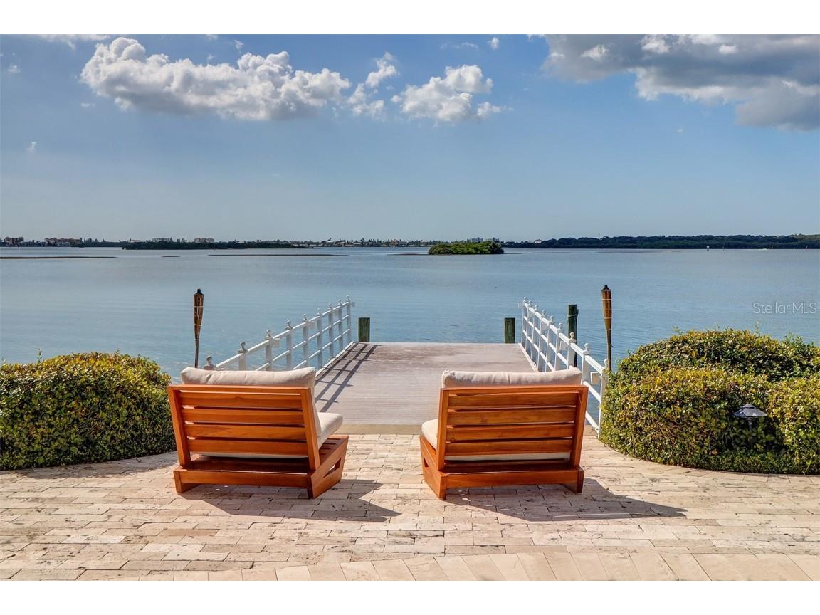 8286 30th Avenue N Saint Petersburg FL 33710 TB8405645 image8