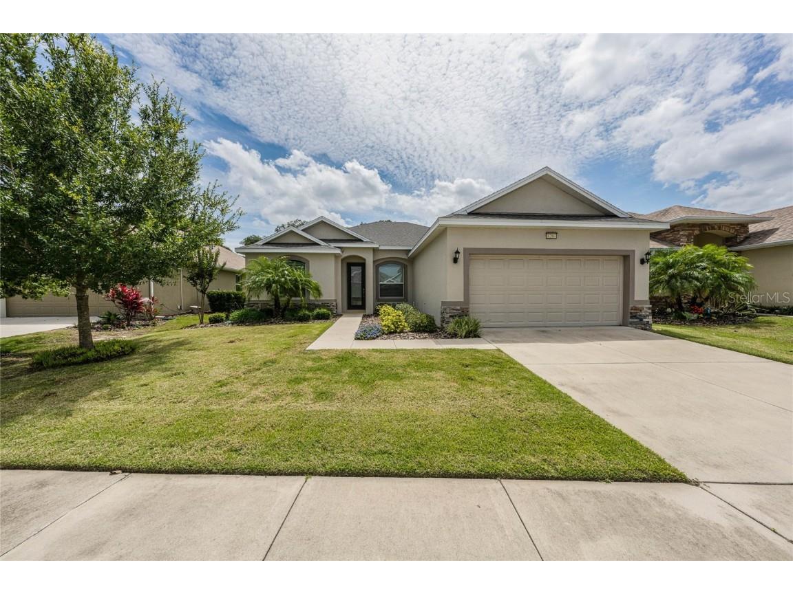8286 Bridgeport Bay Circle Mount Dora FL 32757 - LAKE OF MOUNT DORA O6233727 image1