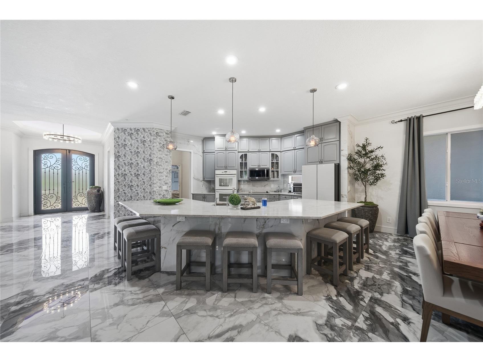 8286 N 97th N St Seminole FL 33777 TB8511247 image11