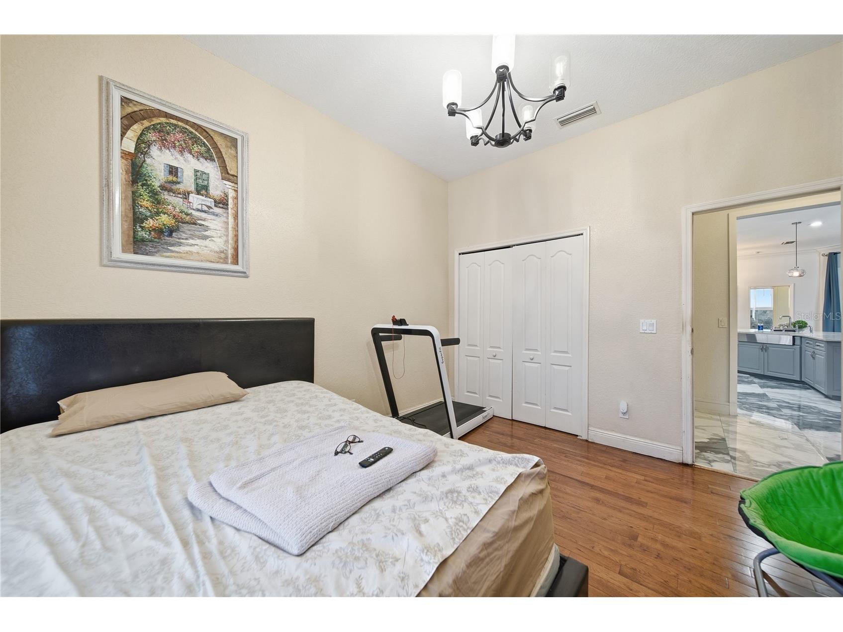 8286 N 97th N St Seminole FL 33777 TB8511247 image25