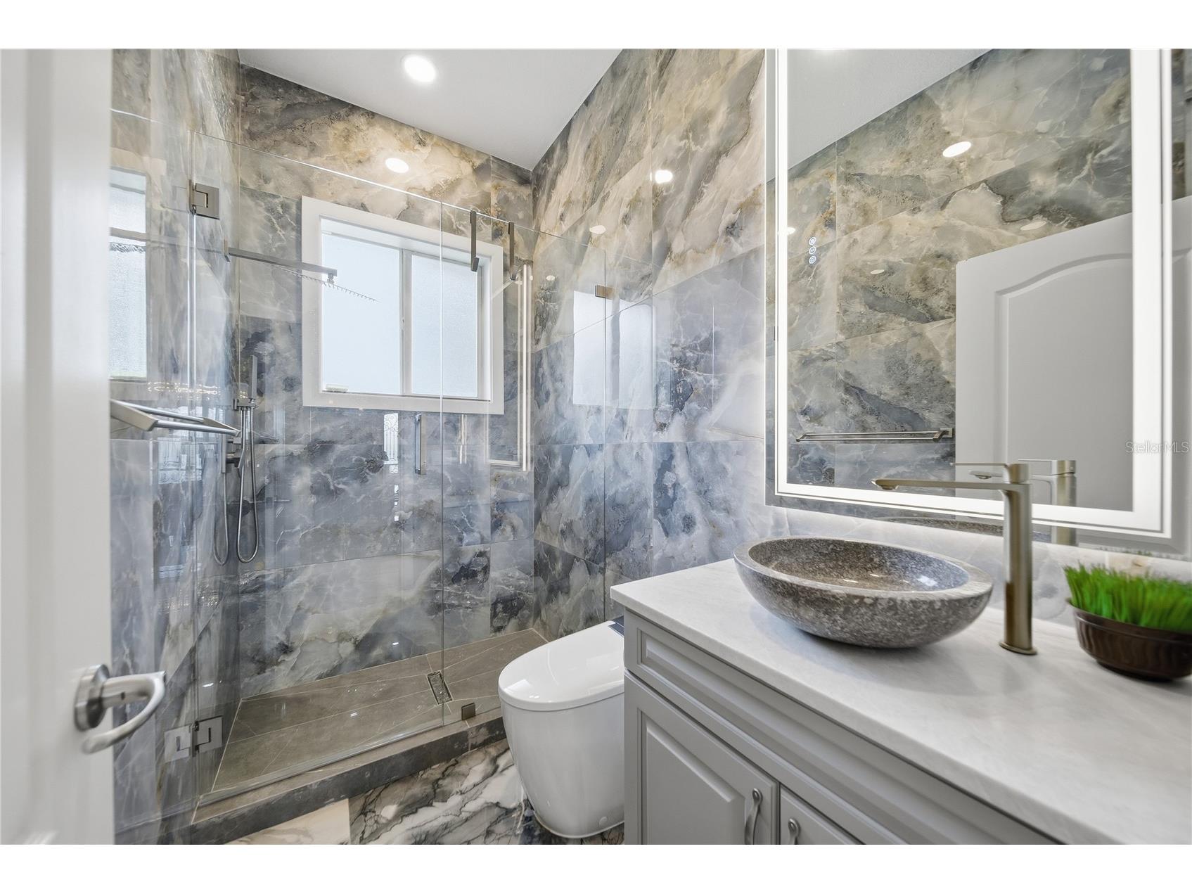 8286 N 97th N St Seminole FL 33777 TB8511247 image29