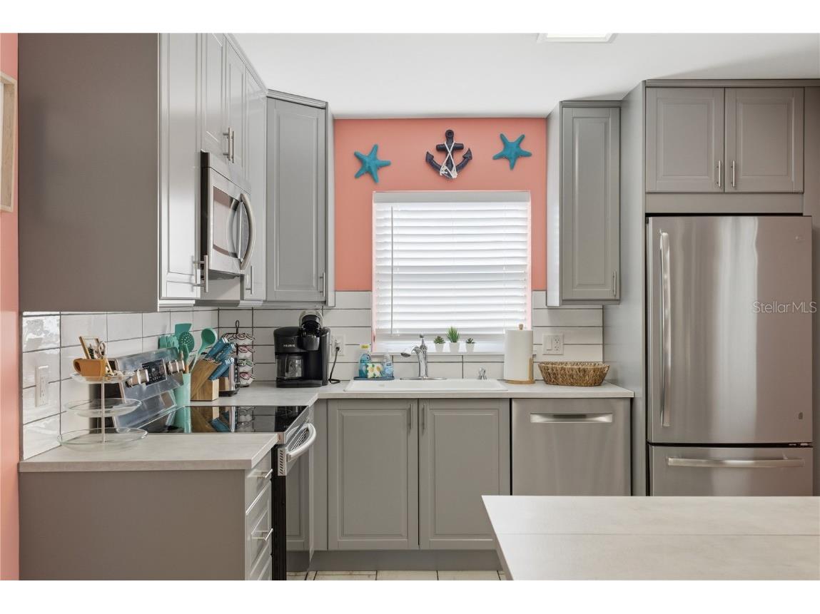 8288 137th Lane Seminole FL 33776 TB8456111 image10