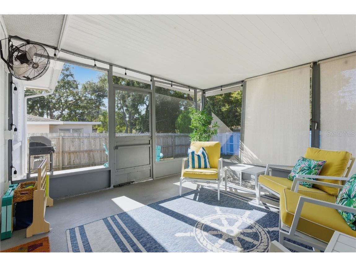 8288 137th Lane Seminole FL 33776 TB8456111 image25