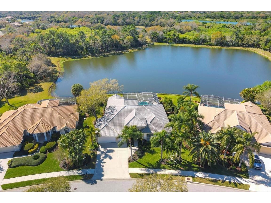 8288 Deerbrook Circle Sarasota FL 34238 A4600826 image1